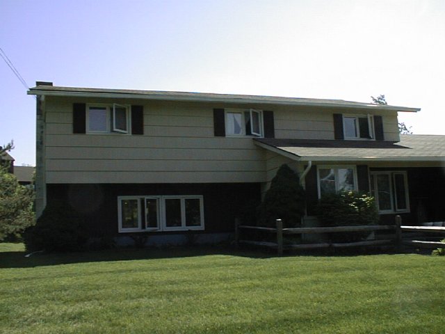 Front view of 4611 Red Fox Drive